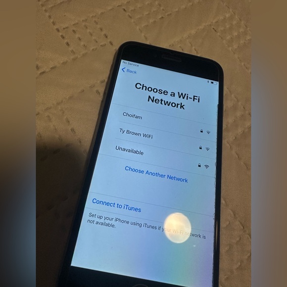 Apple Silver iPhone 6 Sleek Design Advanced Features - Picture 10 of 10